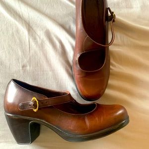 EUC Danskos. So comfy! Size 41.